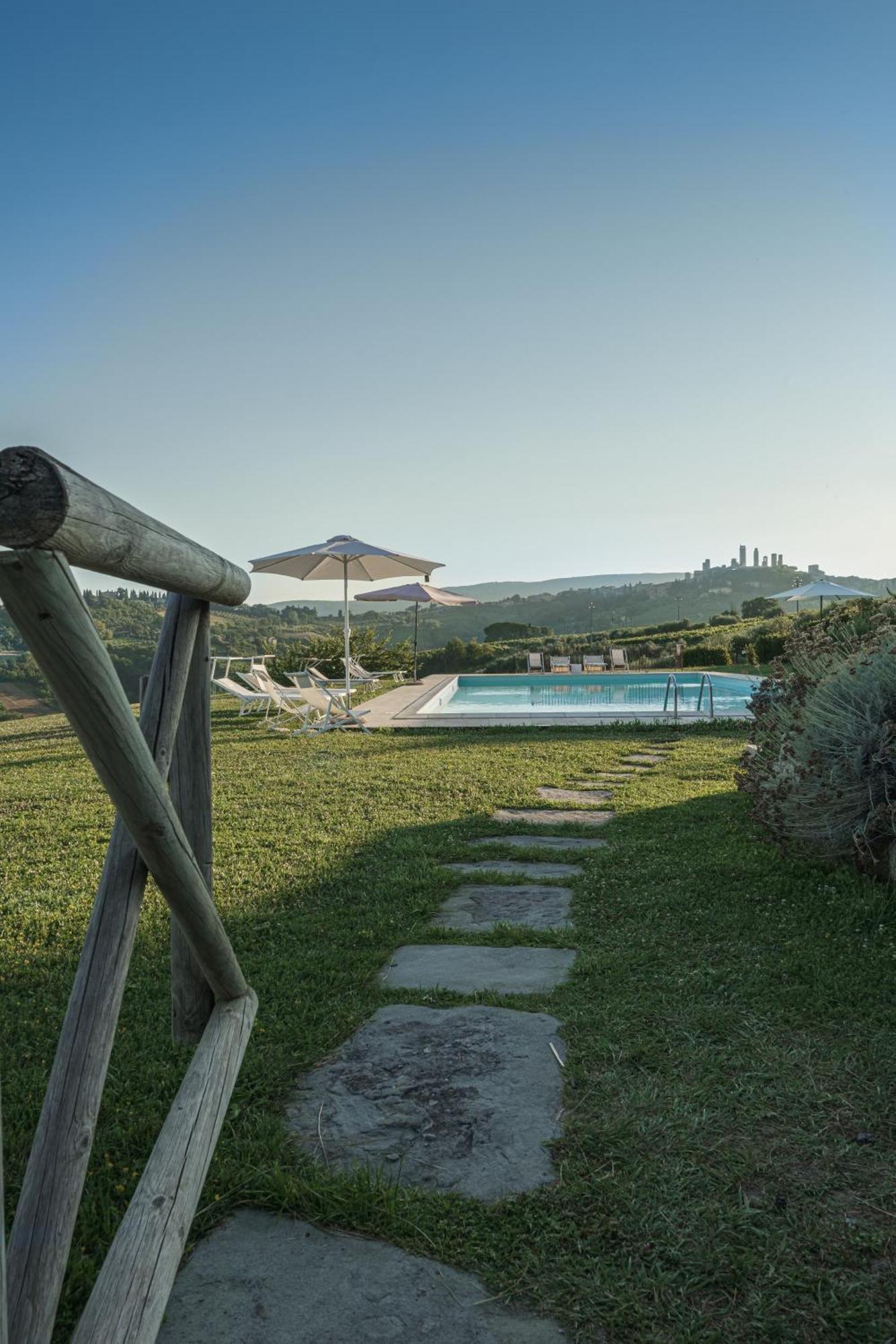 Charming House - Parking Included Διαμέρισμα Σαν Τζιμινιάνο Εξωτερικό φωτογραφία